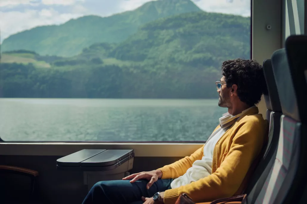 ts_1st-class_more-relaxation-1030x687